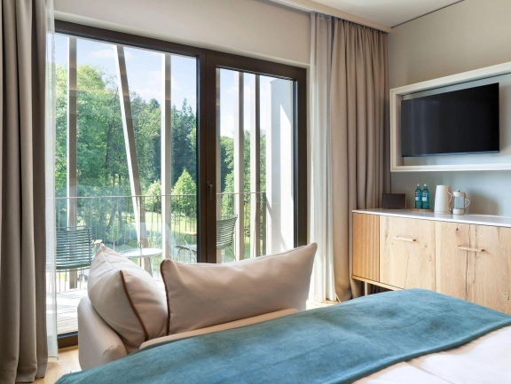WALD WEIT 28 Waldblick Loge